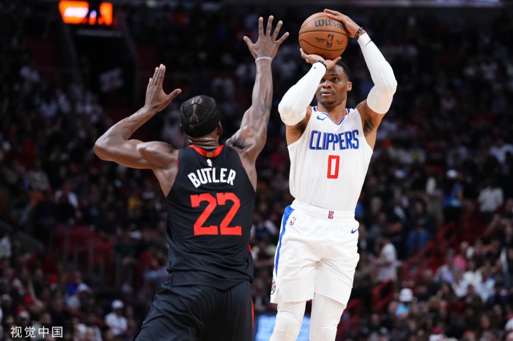 突破了巴萨 突破了巴萨